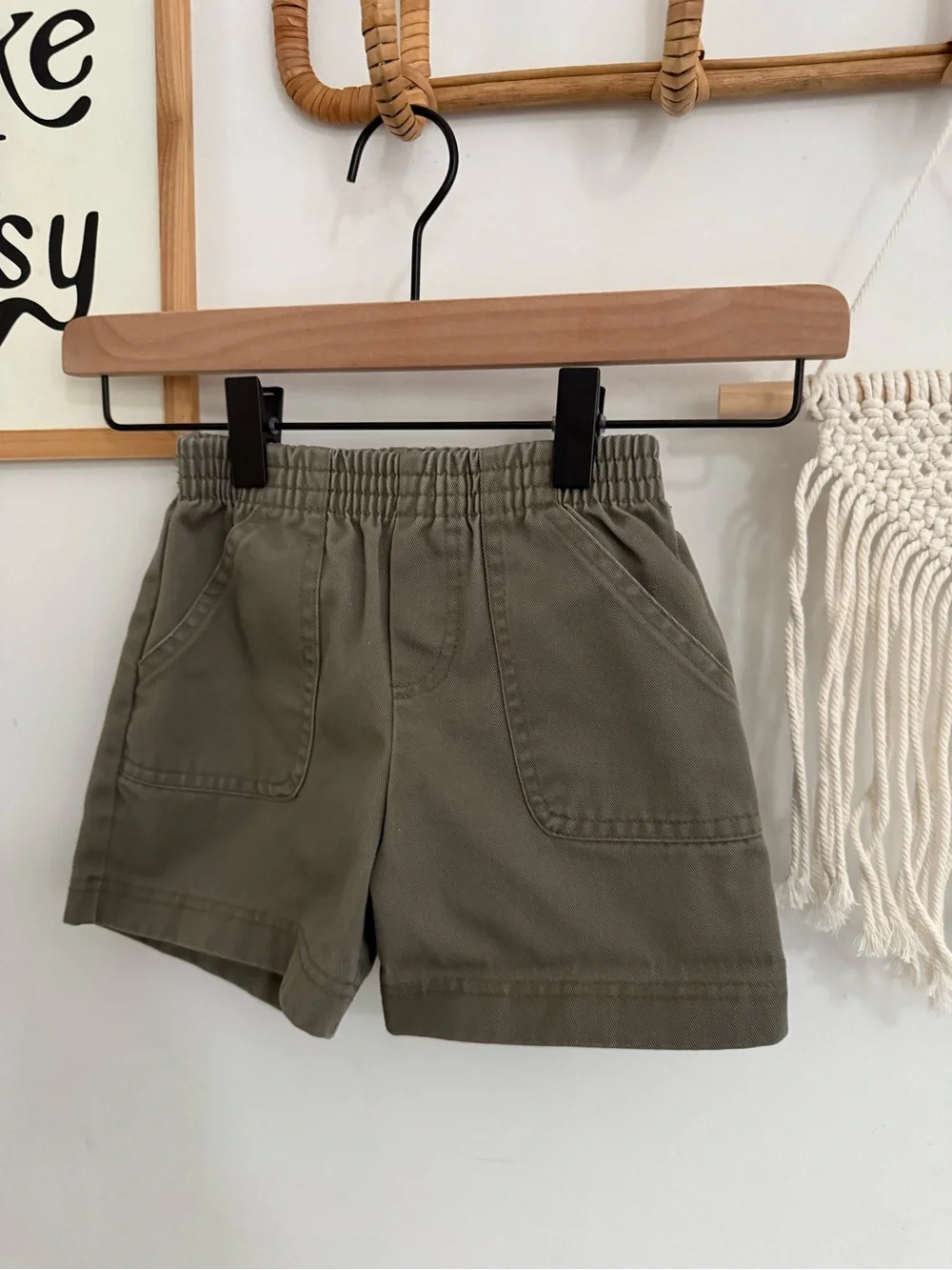 Vintage - Buster Brown 2T olive shorts